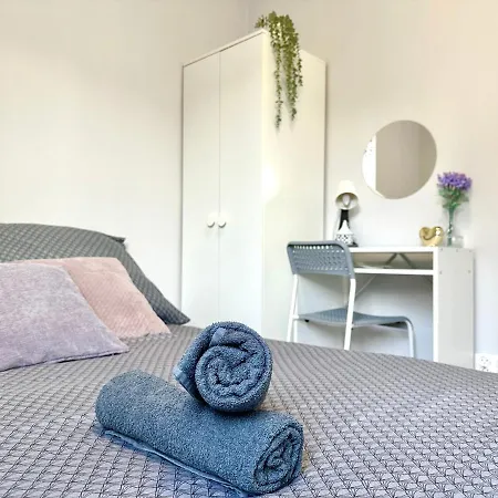 Mmrent Pink Fusion בית אירוח